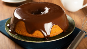 Bolo de chocolate e cenoura